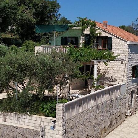 לומבארדה Apartments Duka מראה חיצוני תמונה