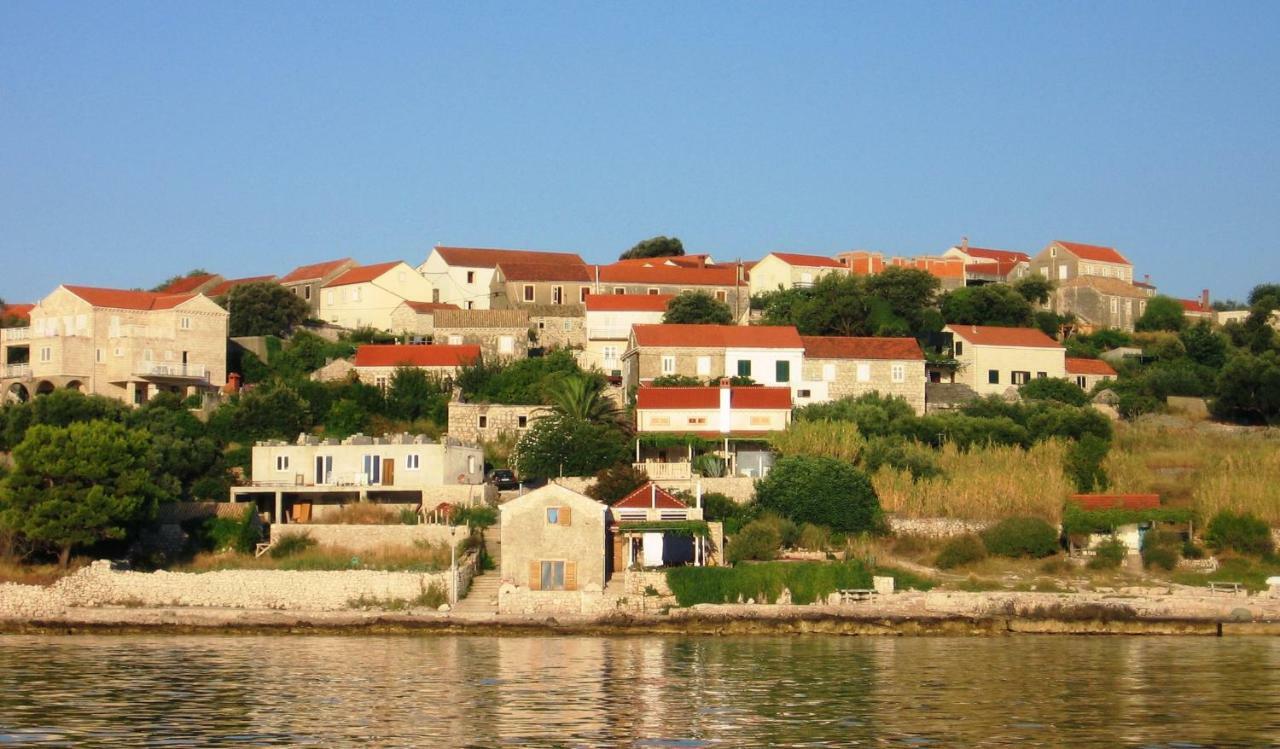 לומבארדה Apartments Duka מראה חיצוני תמונה