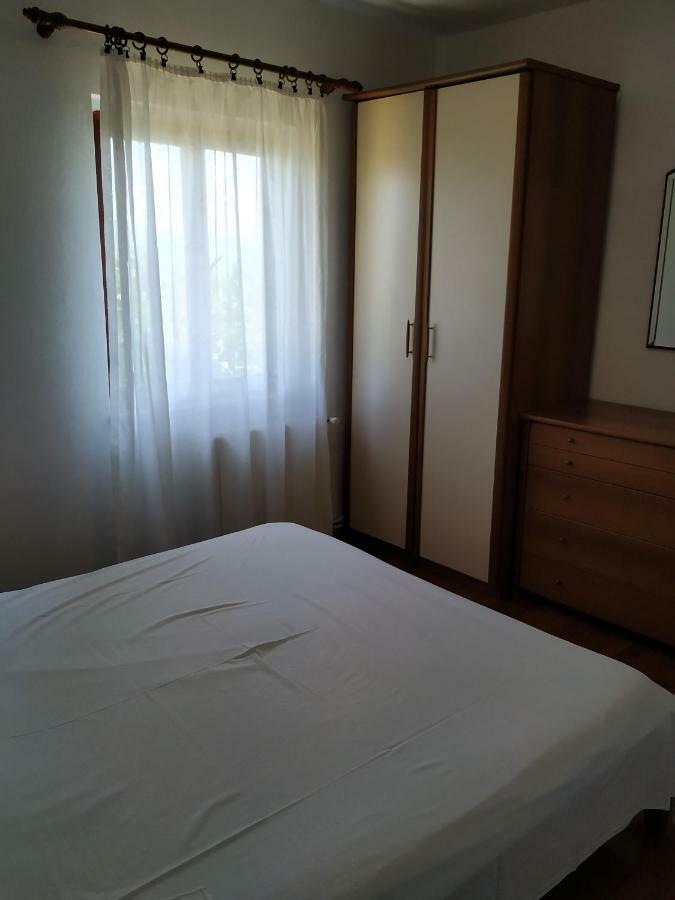 לומבארדה Apartments Duka מראה חיצוני תמונה