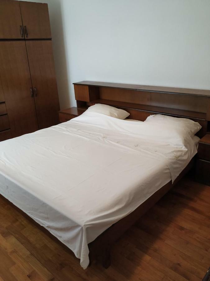 לומבארדה Apartments Duka מראה חיצוני תמונה